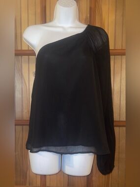 Express One-Shoulder Black Women’s Top